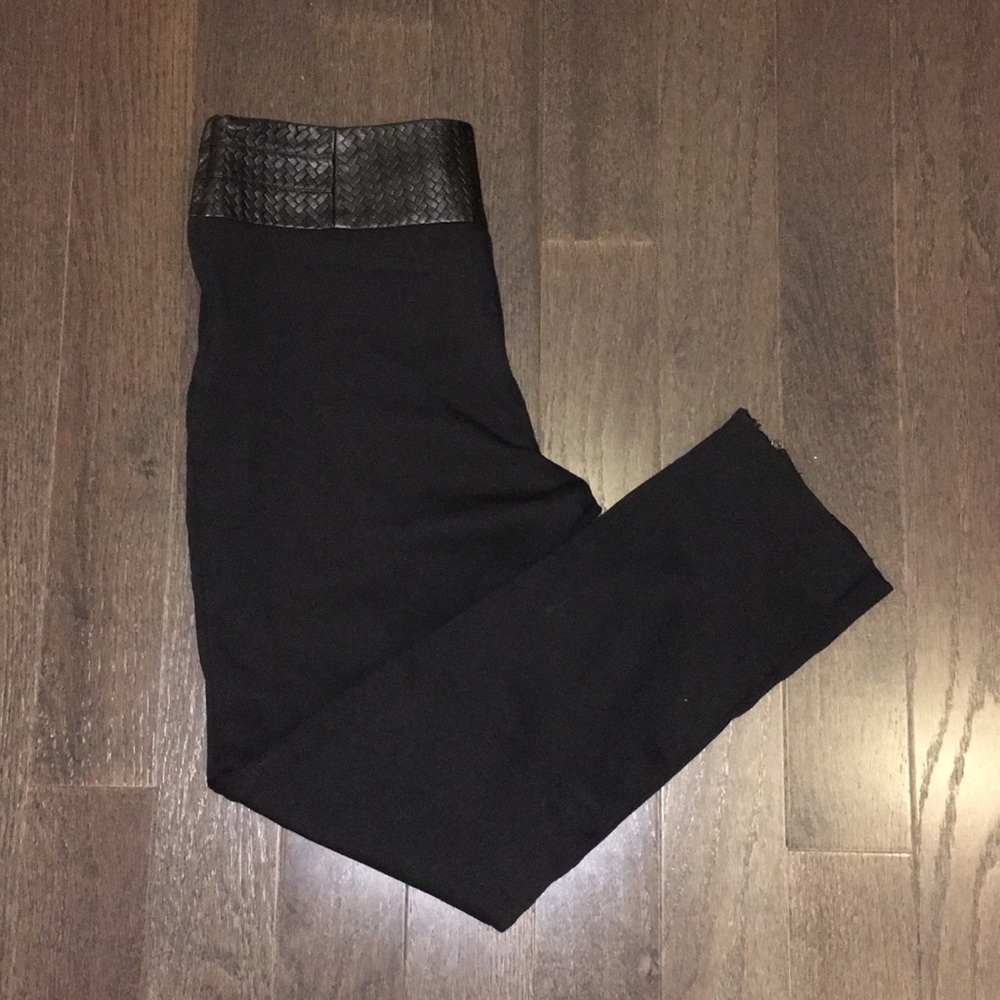 Trina Turk Black Legging Pants